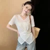 A new style of white, stylish, short-sleeved, off-the-shoulder T-shirt for women, a slimming, waist-hugging, irregular top A11514 Specification image